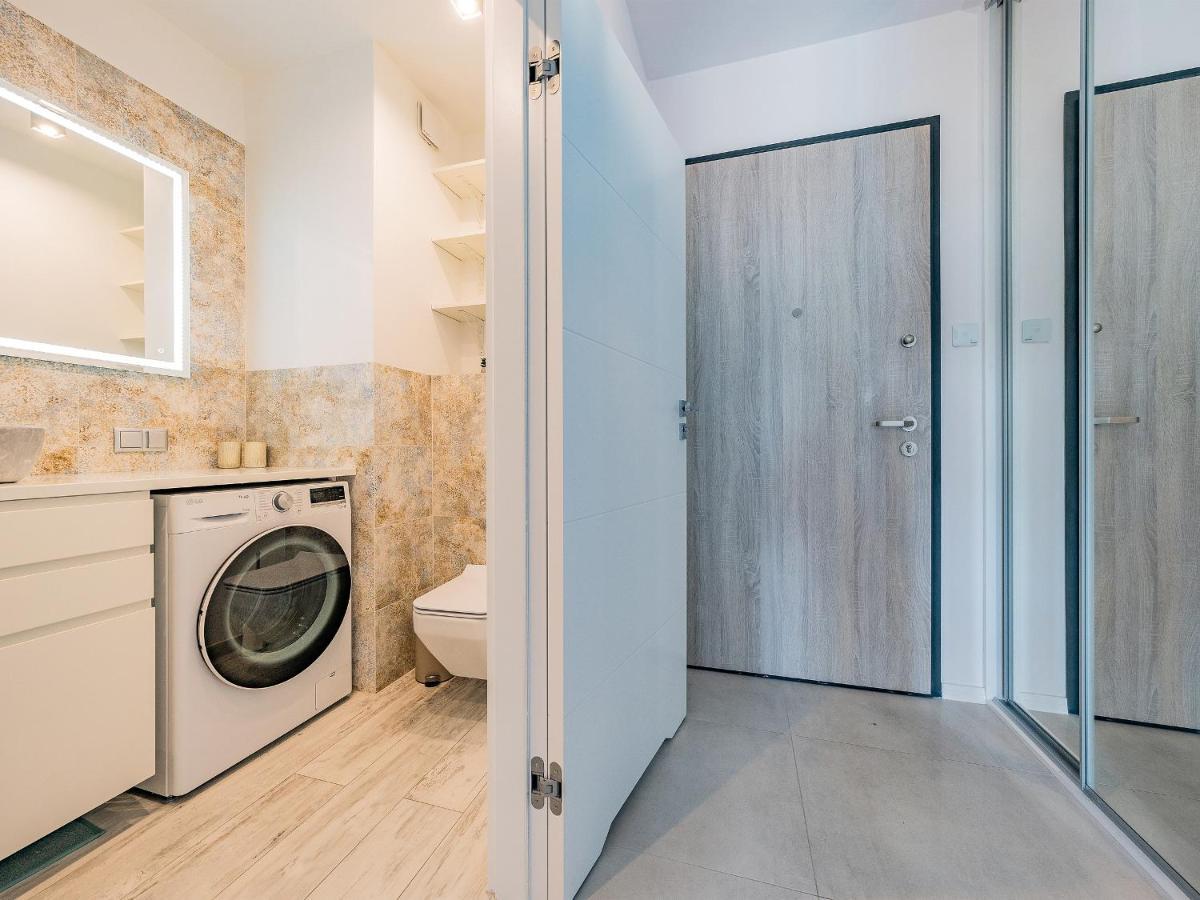 Hello Apartments Letnica With Private Parking Gdansk Exterior foto